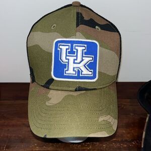 Camouflage Nike UK Kentucky Wildcats 1Size SnapBack Mesh Trucker Baseball Cap